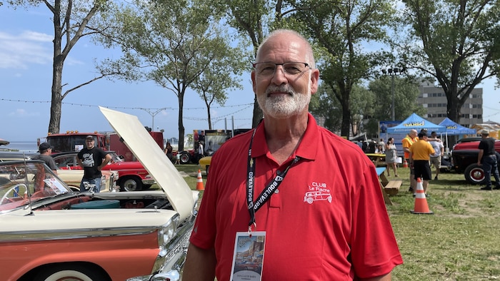 Le Week-end des anciennes rassemble 200 voitures et leurs histoires à Rimouski