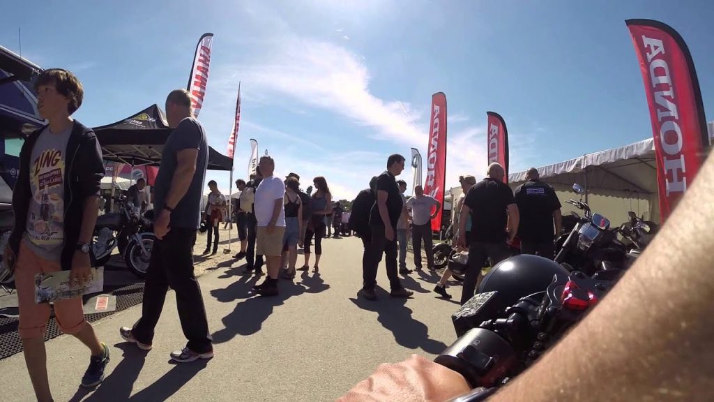 Caf&eacute; Racer Festival (Youtube)