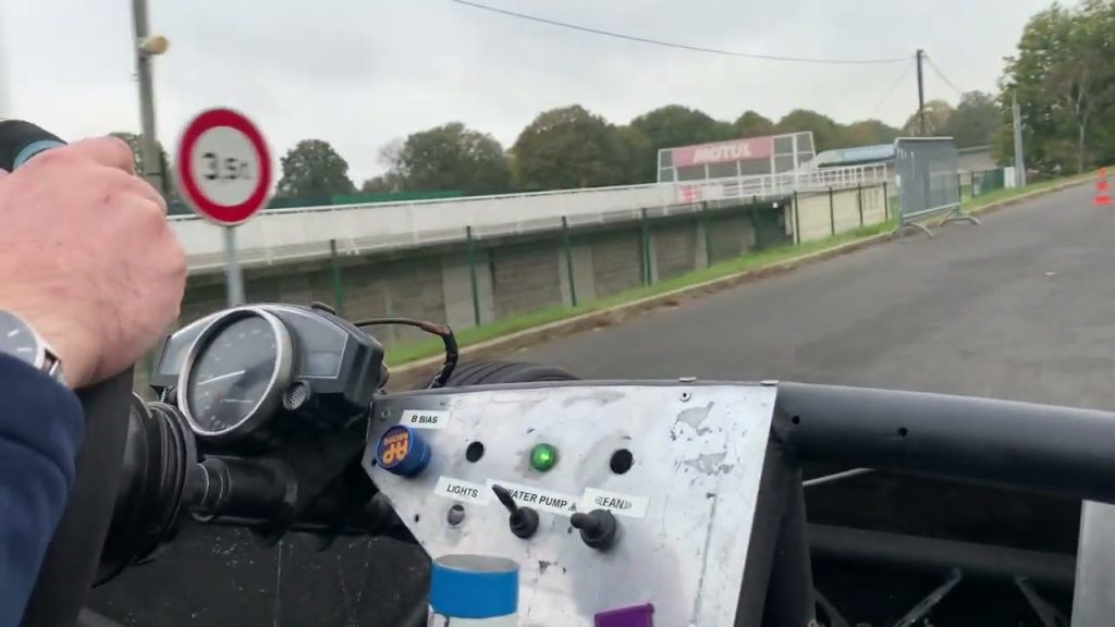 Kart 2 places 160ch  Partie 2 #ESTACA &ndash; Circuit linas montlh&eacute;ry evenement, sur Youtube