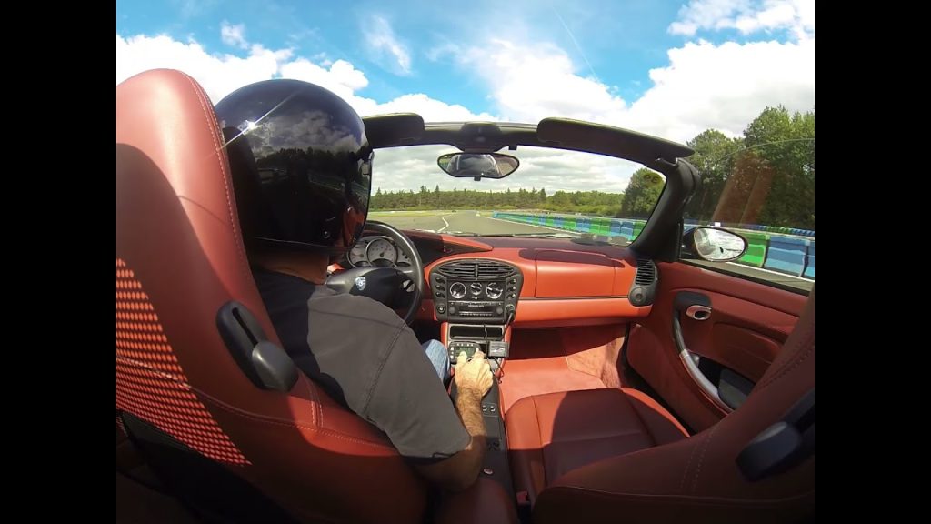 Youtube: RetroSport 2021 , Porsche Boxster 3.2 circuit de Dreux (circuit de l&rsquo;Ouest Parisien)(circuit montlhery 100 ans)