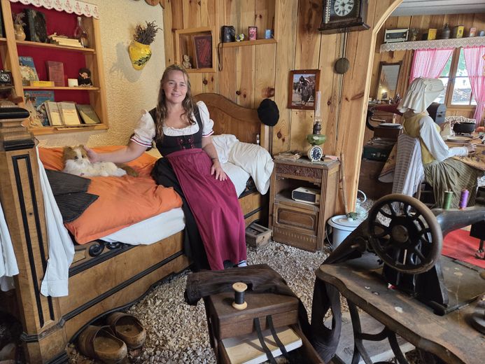 Christelle Lagorce participe aux visites théatralisées.