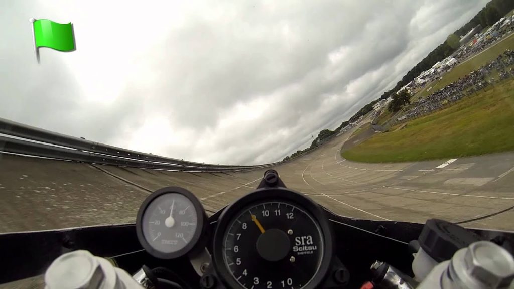 Caf&eacute; Racer Festival 2015 RD/TZ350 &ndash; Session moto course &ndash; Manche 2 dimanche matin (Autodrome de linas-montlh&eacute;ry photos)