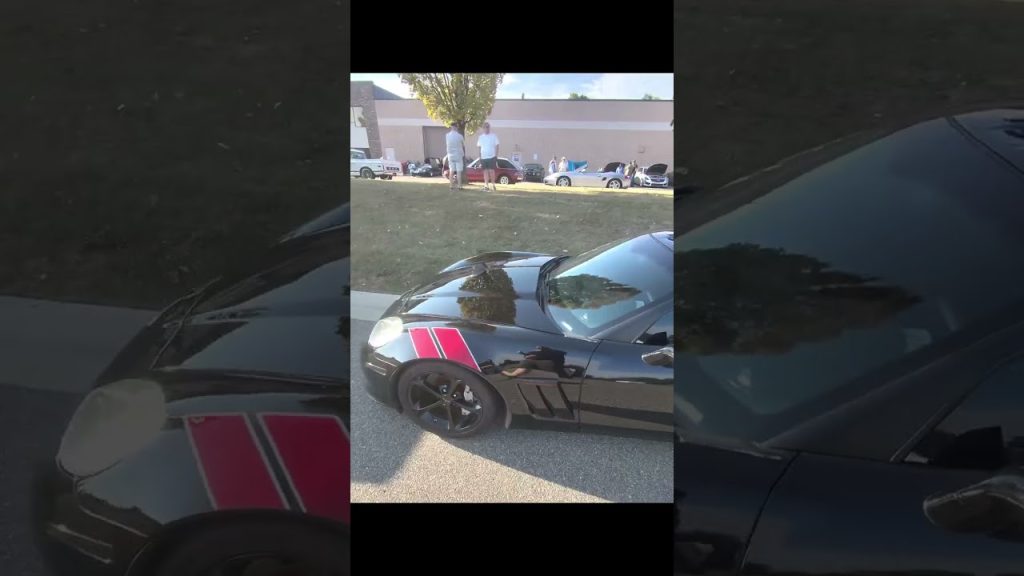 Cars and Coffee Sample – Voitures anciennes, sur Youtube