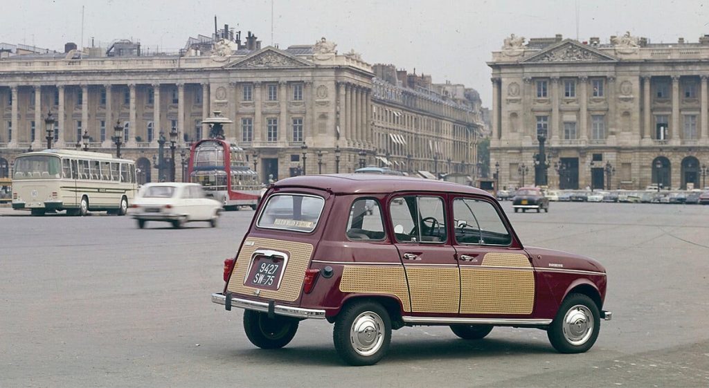 Information: Ces voitures anciennes restent faciles &agrave; r&eacute;parer car leurs pi&egrave;ces se trouvent encore partout