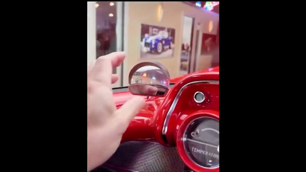 Kiss 🫴🏻 😘 @SilviaGarcia-fj7hs #shorts #music #love #rock #automobile #shortsfeed #trending #chevy &ndash; Voitures anciennes, sur Youtube