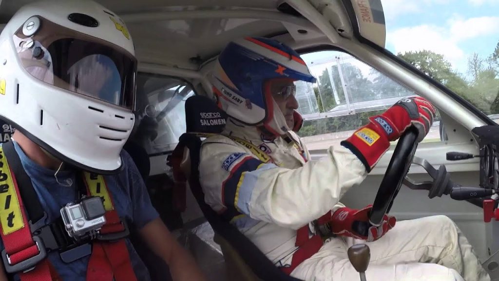 Youtube: LGHA 2015 : Bruno Saby & Peugeot 205 Turbo 16 Evo 2(circuit montlhery 100 ans)