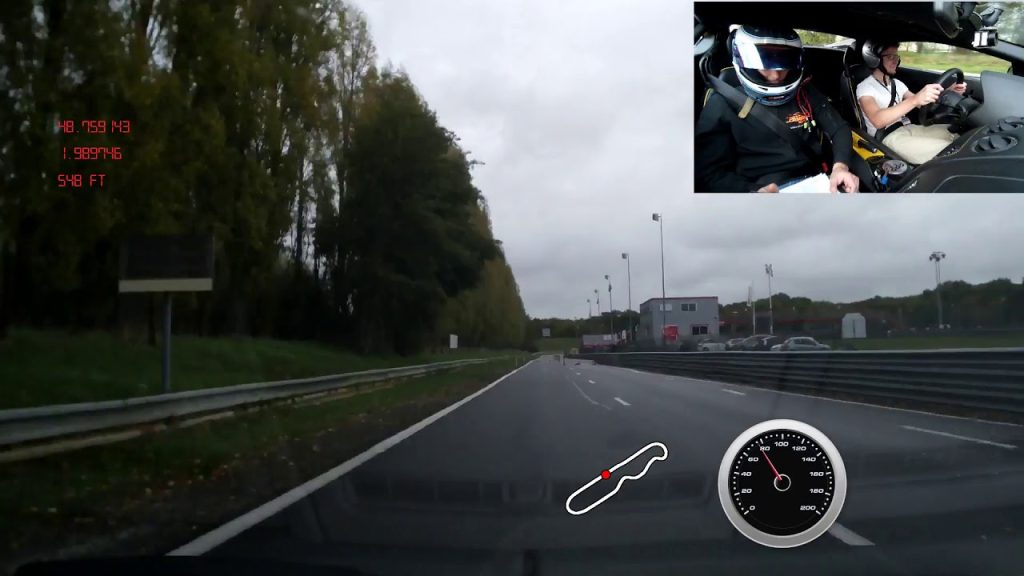 Pilotage Lamborghini Gallardo sur le circuit de Trappes (Youtube)