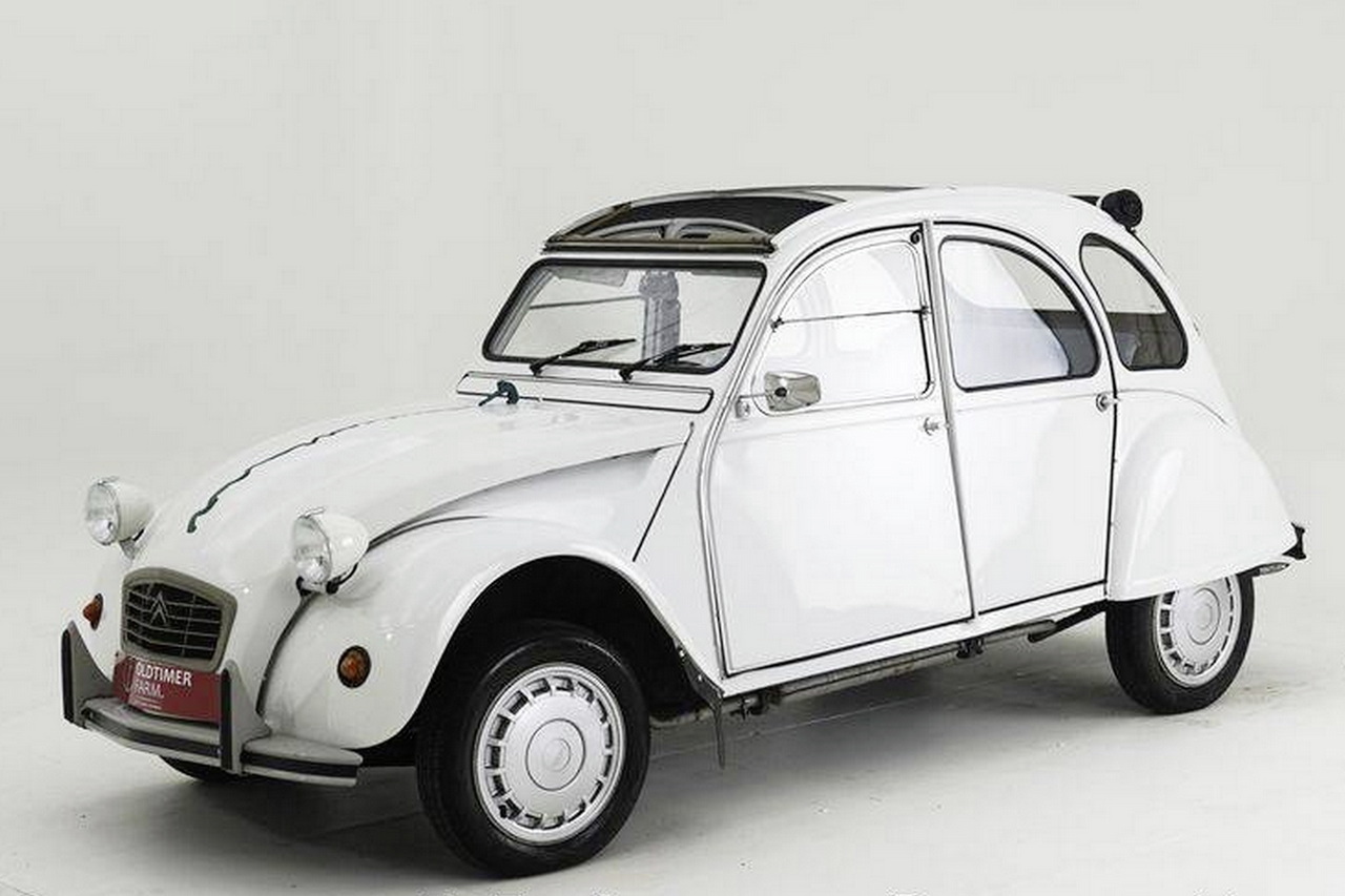 Citroën 2CV Perrier (1988-1989) : environ 1 000 exemplaires.