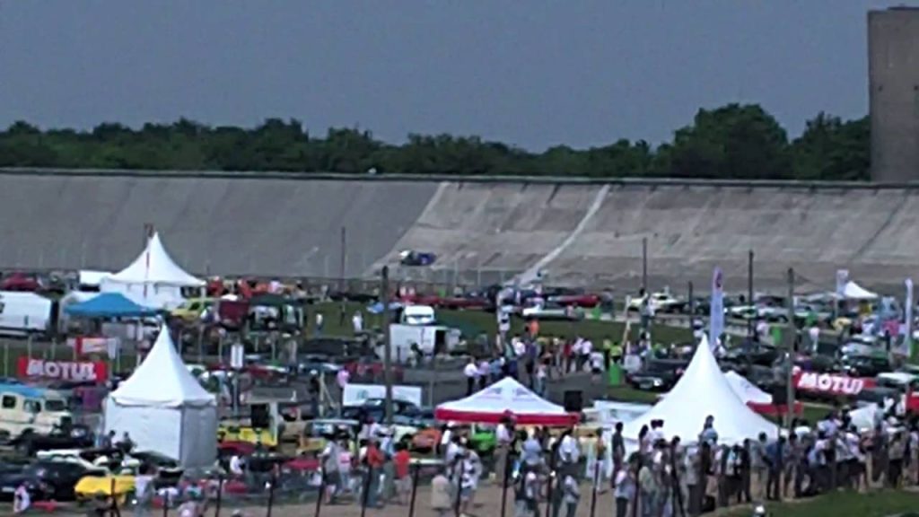 Youtube: Montlh&eacute;ry(Autodrome linas-montlh&eacute;ry france)
