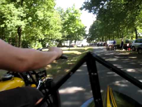 Youtube (circuit montlhery 21 septembre): Promenade en side car de 1932