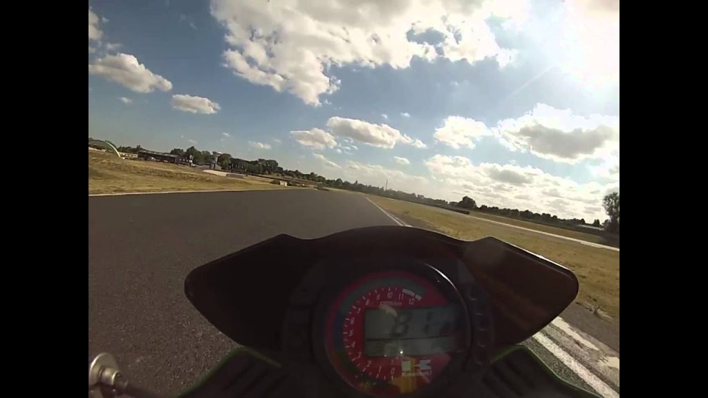 Youtube (circuit montlhery moto): circuit carole 21/07/2015 z1000