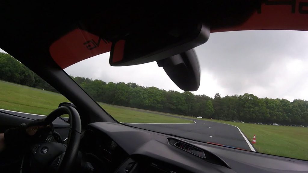 Youtube (circuit montlhery stage pilotage): Circuit Pont l&rsquo;Eveque